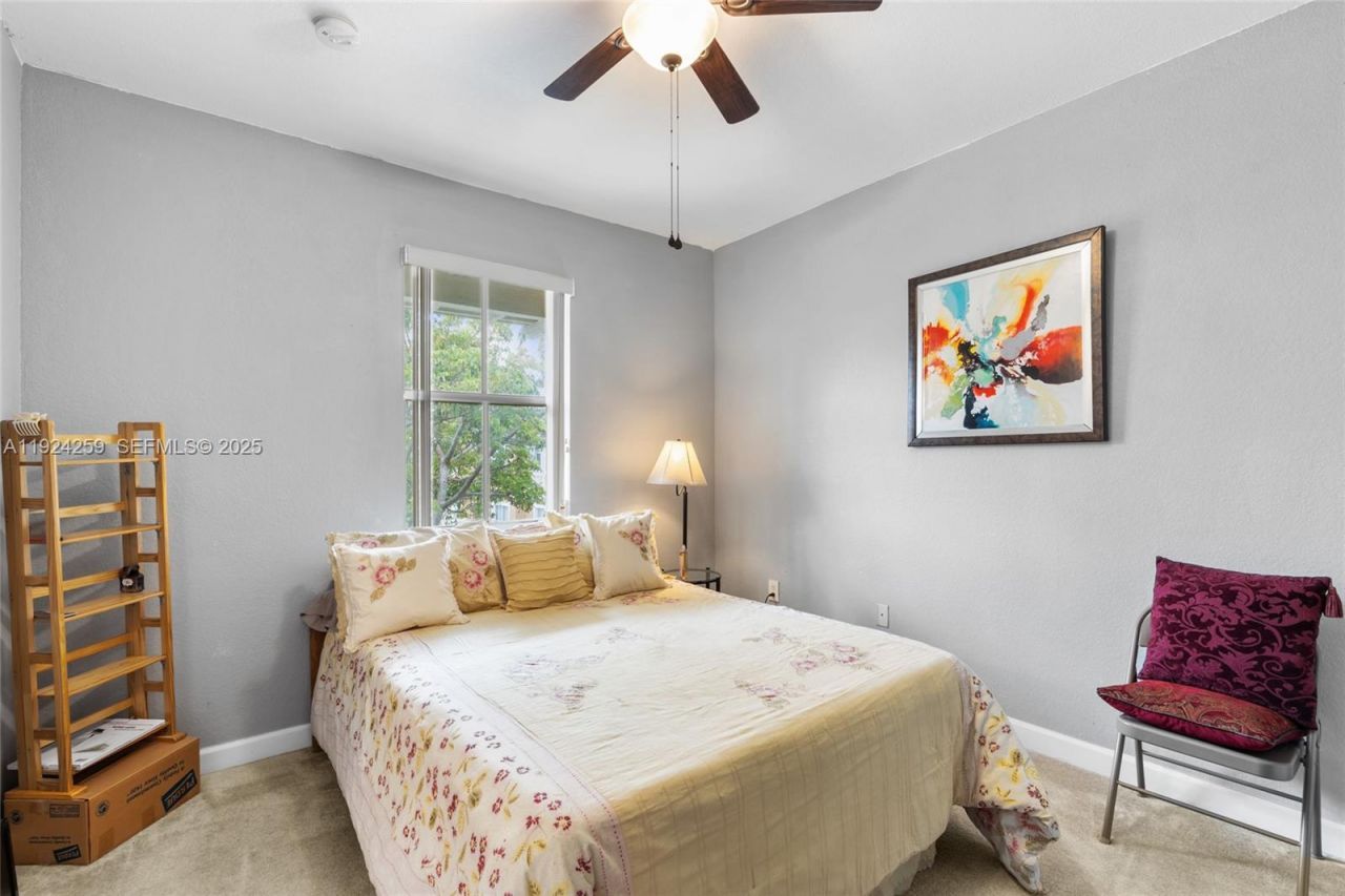 230 SE 29th Ave, Unit 12, Homestead, FL 33033 Photo