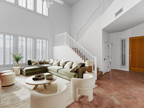 1441 S LA ARBOLETA Drive, Gilbert, AZ 85296