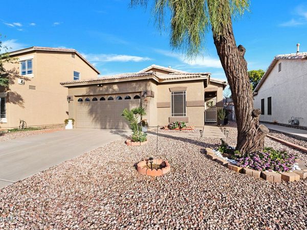 13122 W CALAVAR Road, Surprise, AZ 85379