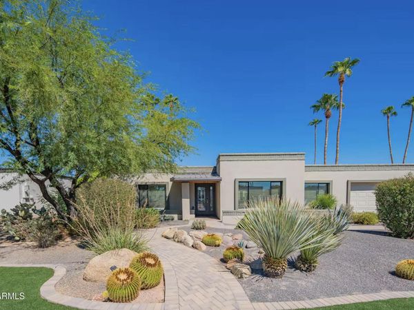 5210 E EVERETT Drive, Scottsdale, AZ 85254