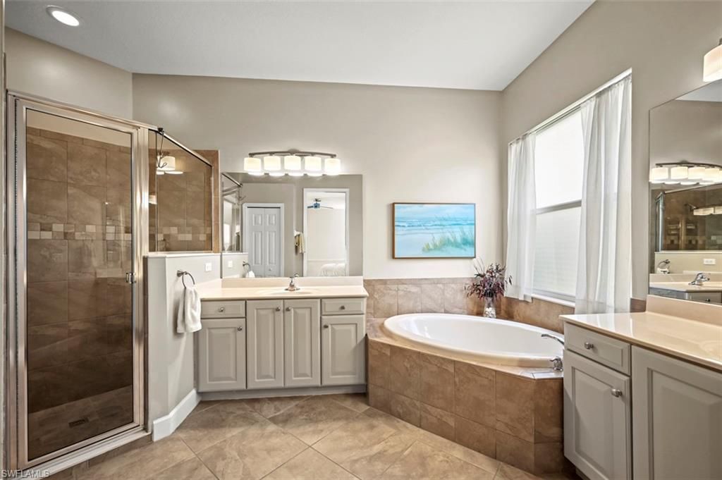 13592 Troia Dr, Estero, FL 33928 Photo