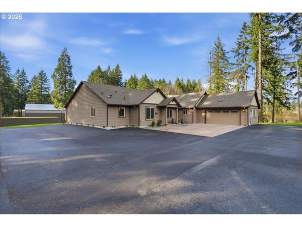 15061 SE ORIENT DR, Boring, OR 97009
