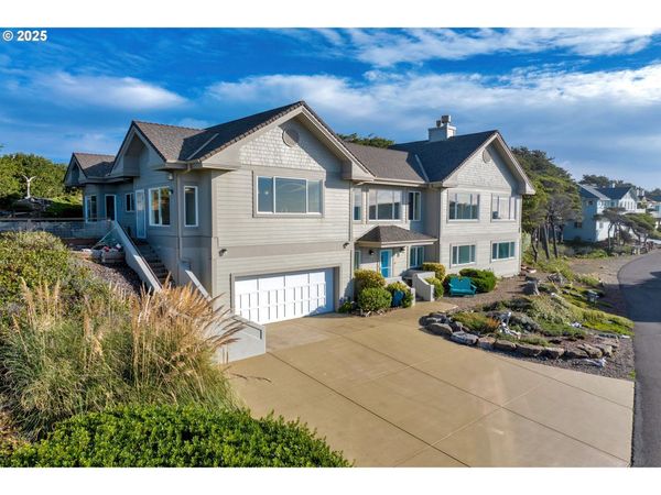 88765 SHORELINE LOOP, Florence, OR 97439