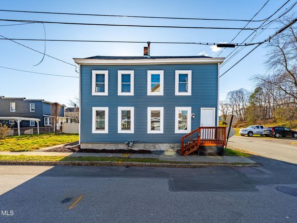 29 Hudson Street, Waterford, NY 12188