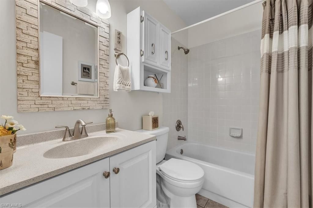 15000 Arbor Lakes Dr E, Unit 6, North Fort Myers, FL 33917 Photo