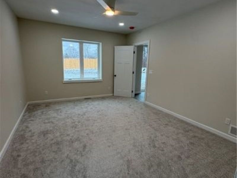 574 & 573 Thrush Drive, Roaming Shores, OH 44084 Photo 15