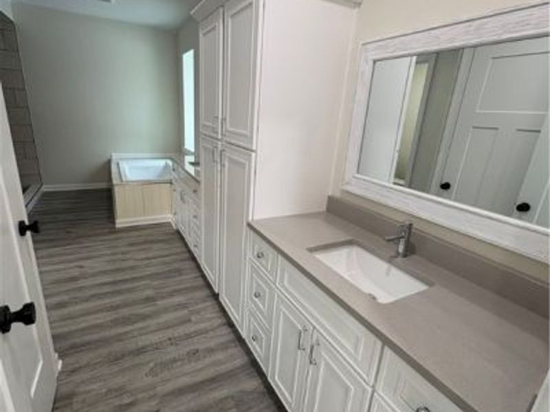 574 & 573 Thrush Drive, Roaming Shores, OH 44084 Photo 16