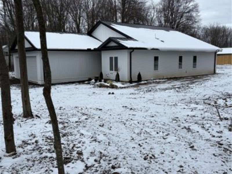 574 & 573 Thrush Drive, Roaming Shores, OH 44084 Photo 35