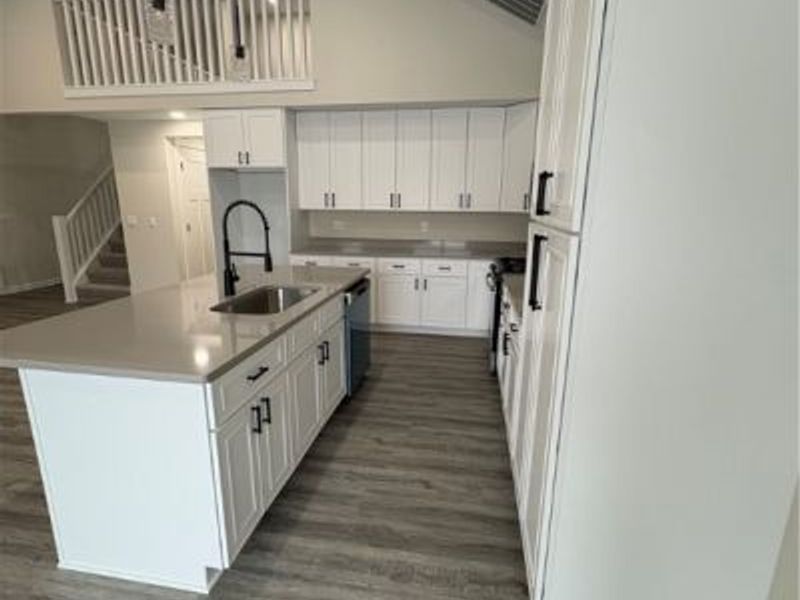 574 & 573 Thrush Drive, Roaming Shores, OH 44084 Photo 5