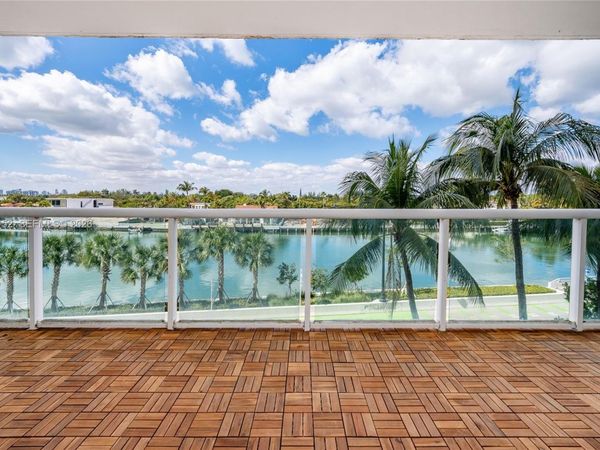 3411 Indian Creek Dr, Unit 402, Miami Beach, FL 33140