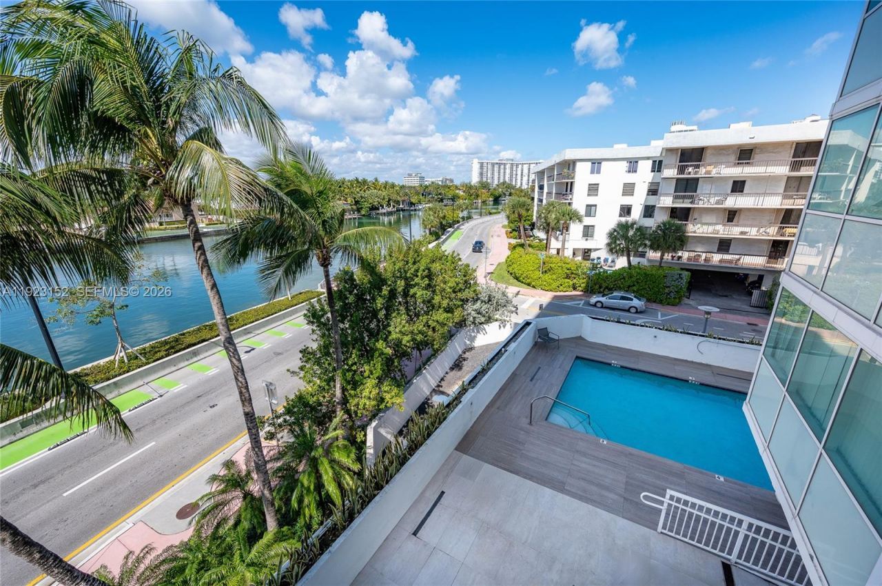 3411 Indian Creek Dr, Unit 402, Miami Beach, FL 33140 Photo
