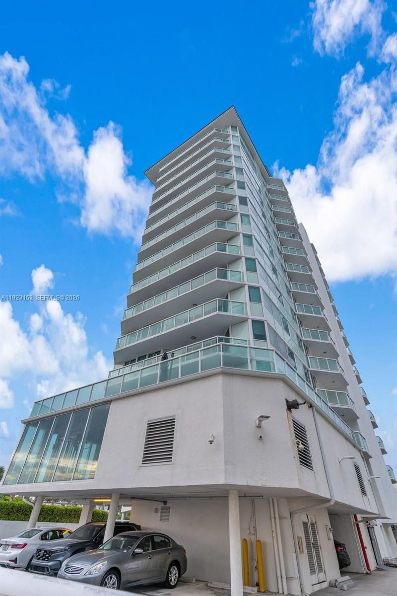 3411 Indian Creek Dr, Unit 402, Miami Beach, FL 33140 Photo