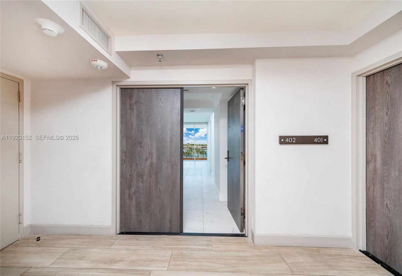 3411 Indian Creek Dr, Unit 402, Miami Beach, FL 33140 Photo