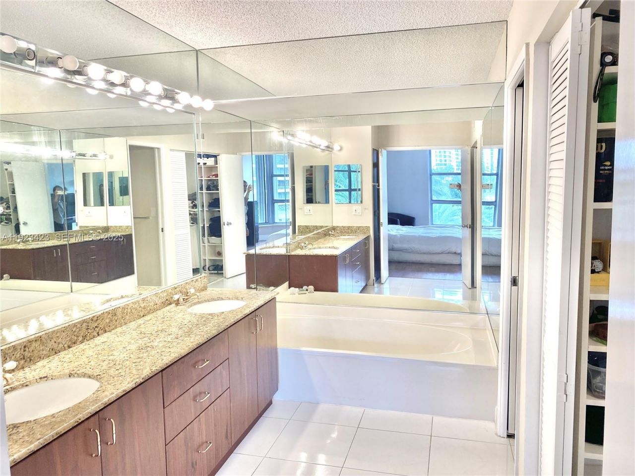 19195 NE 36th Ct, Unit 402, Aventura, FL 33180 Photo