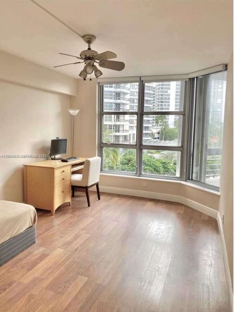 19195 NE 36th Ct, Unit 402, Aventura, FL 33180 Photo