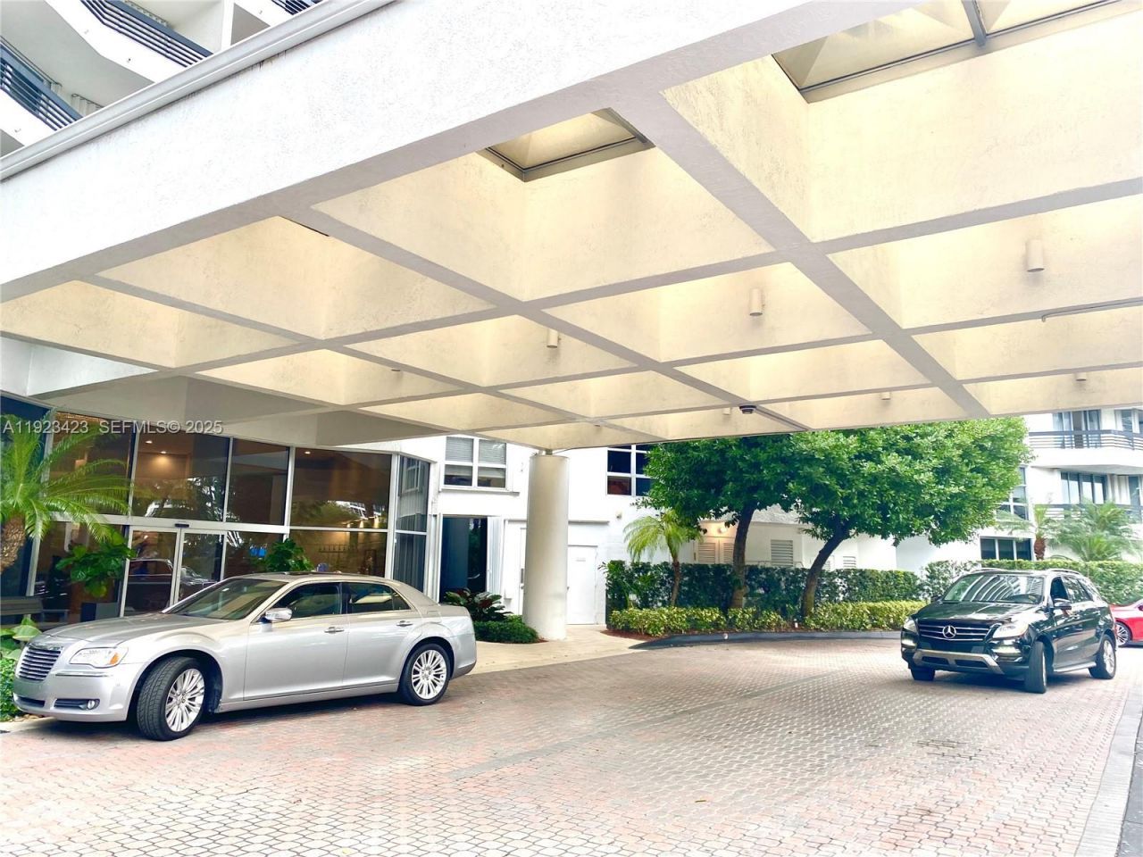 19195 NE 36th Ct, Unit 402, Aventura, FL 33180 Photo