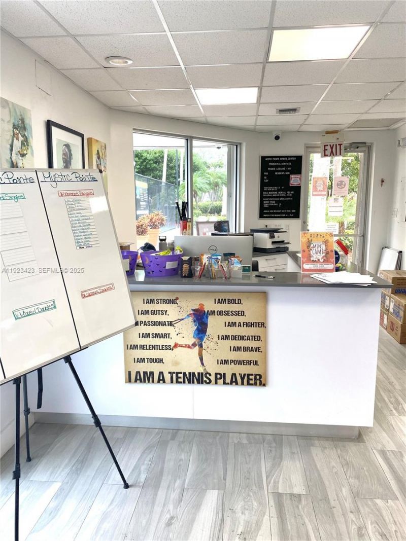 19195 NE 36th Ct, Unit 402, Aventura, FL 33180 Photo