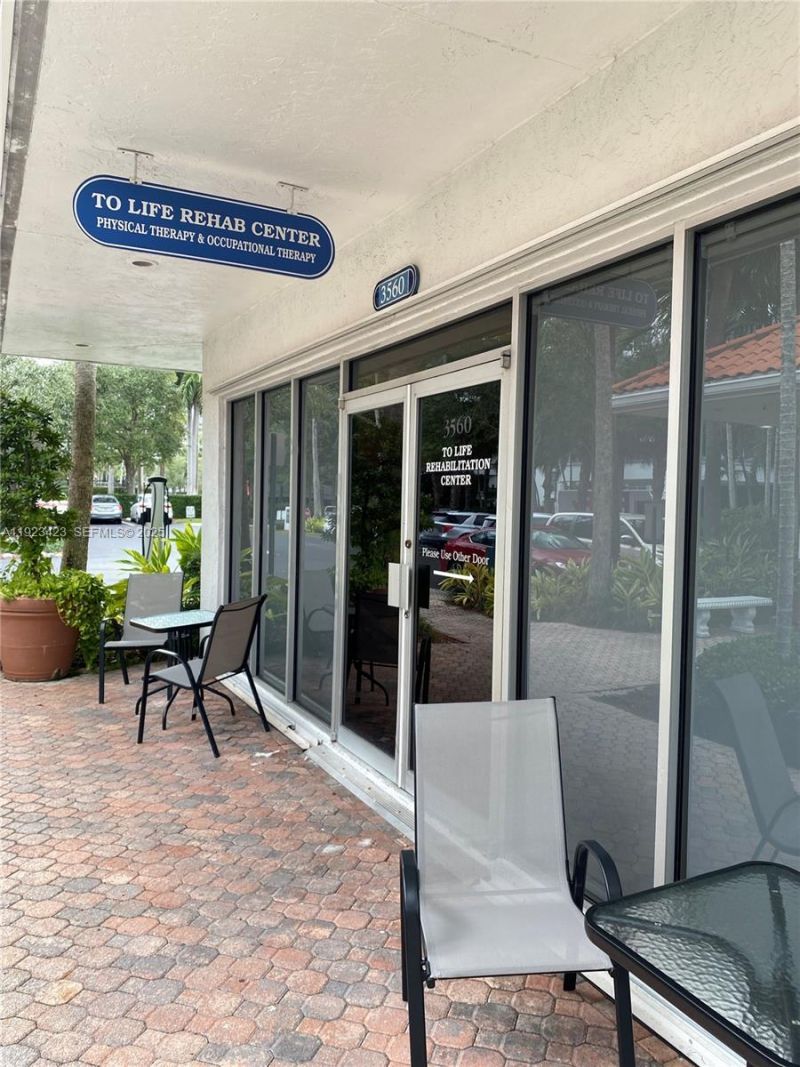 19195 NE 36th Ct, Unit 402, Aventura, FL 33180 Photo