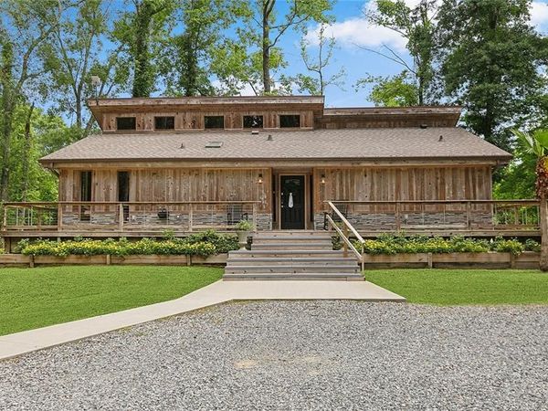 132 PINE OAK Drive, Covington, LA 70433