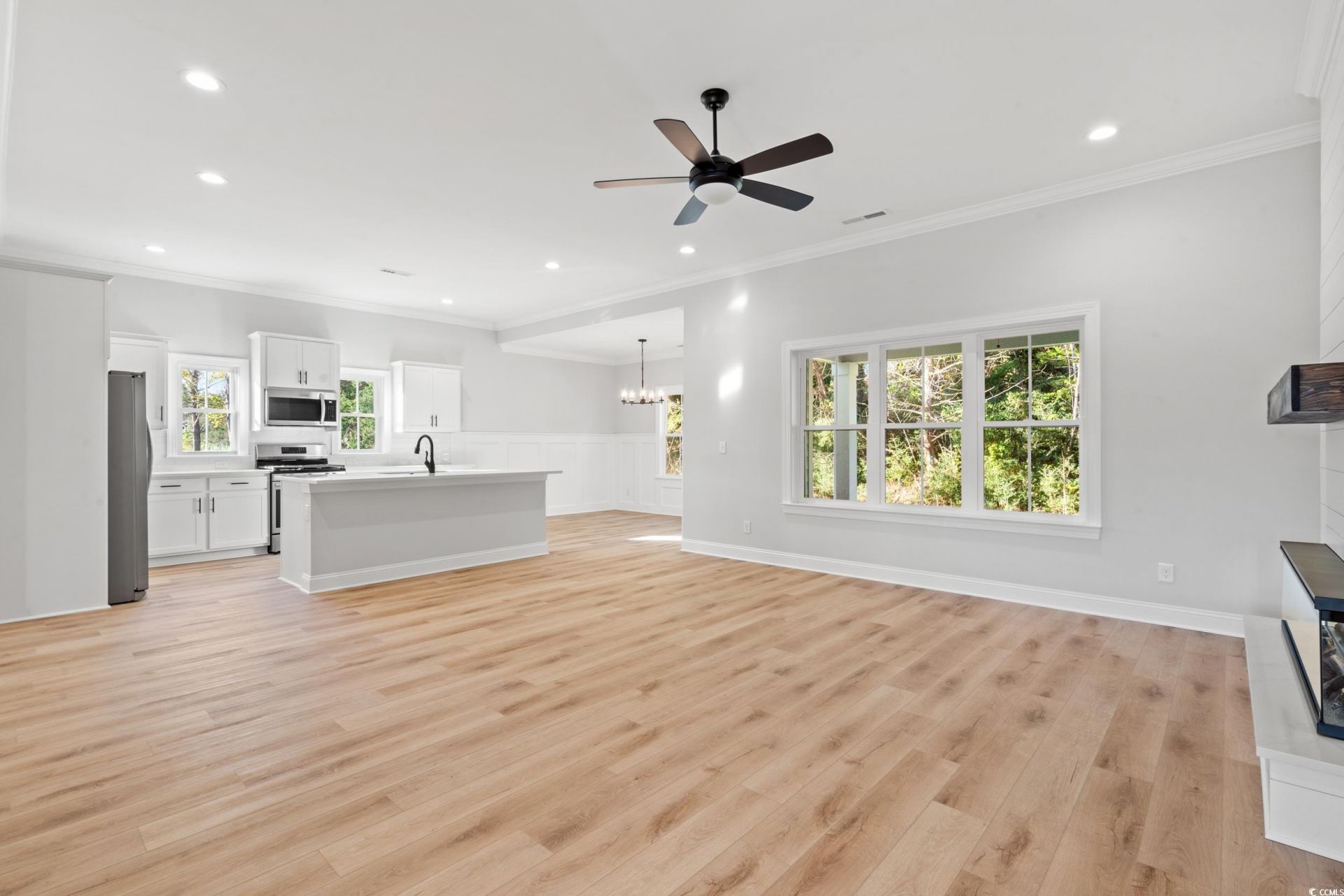 5137 Water Breeze Ct. Photo 4