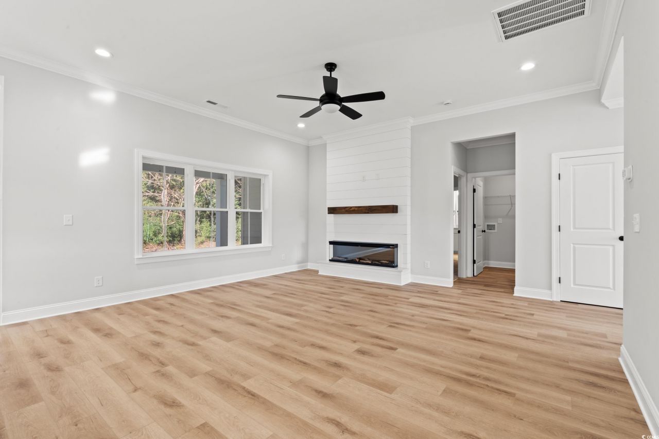 5137 Water Breeze Ct. Photo 4