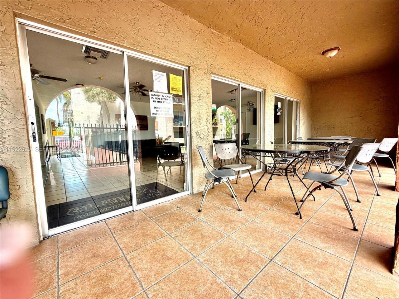 5201 NW 7th St, Unit 212, Miami, FL 33126 Photo