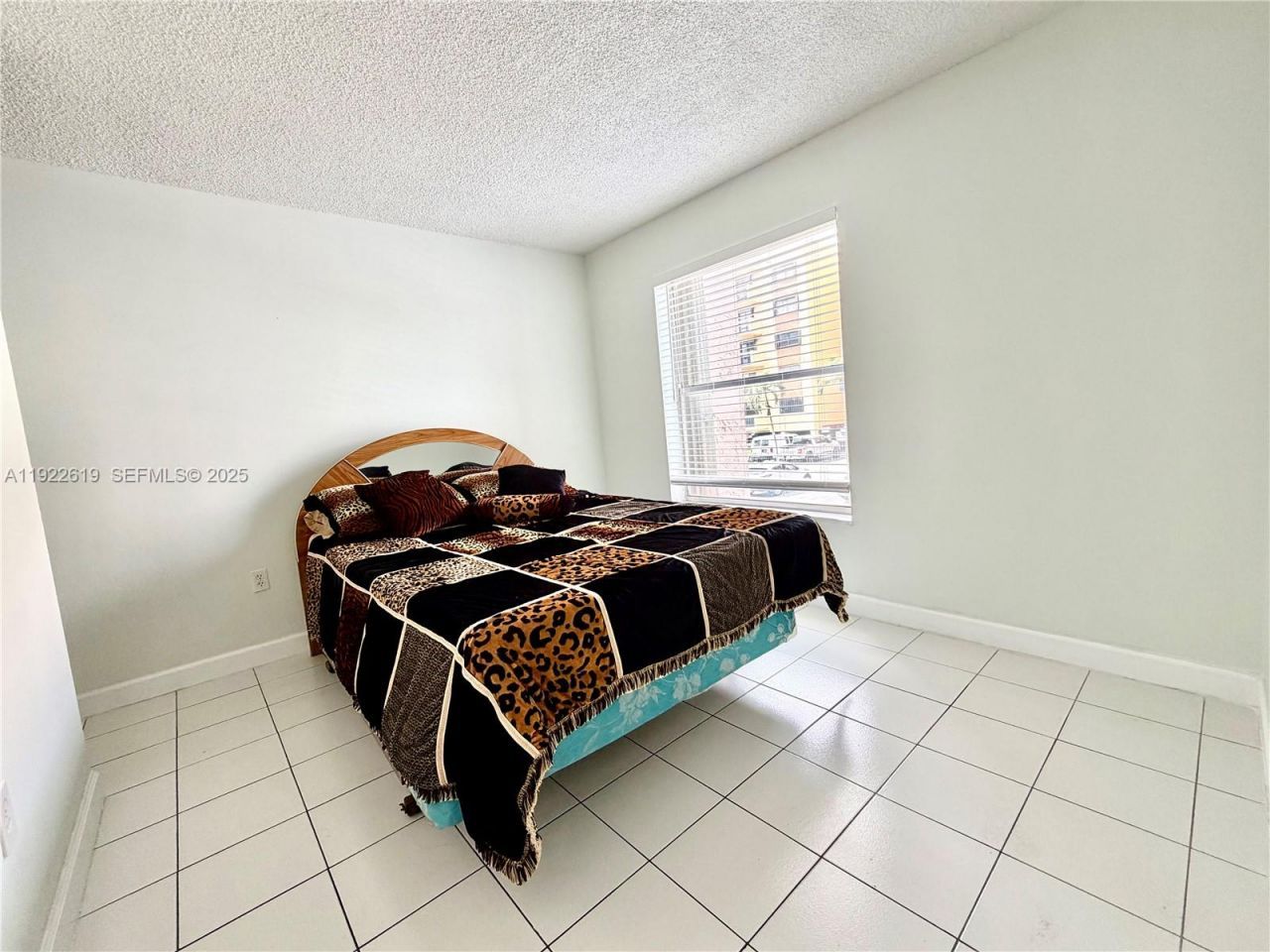 5201 NW 7th St, Unit 212, Miami, FL 33126 Photo