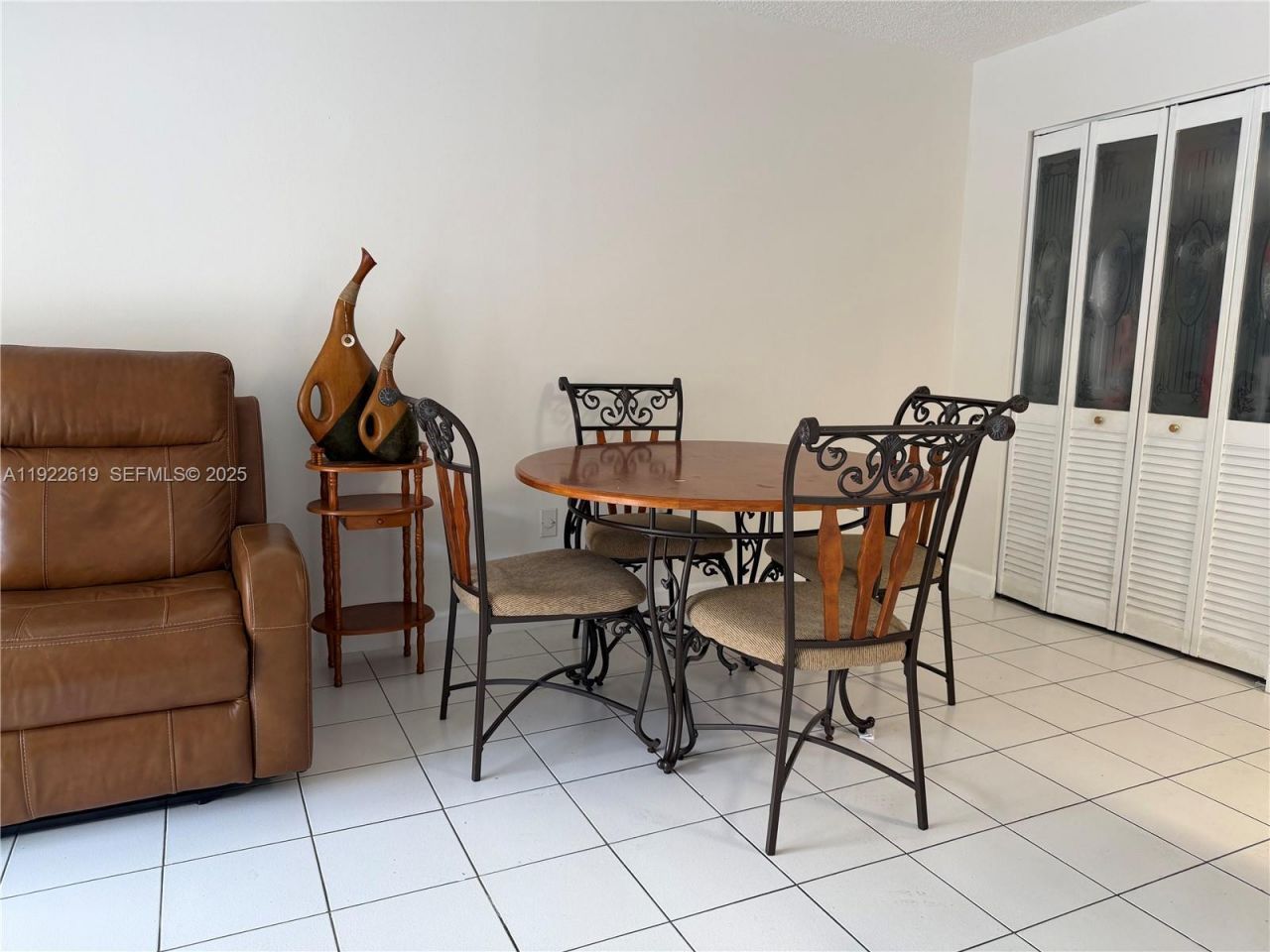 5201 NW 7th St, Unit 212, Miami, FL 33126 Photo