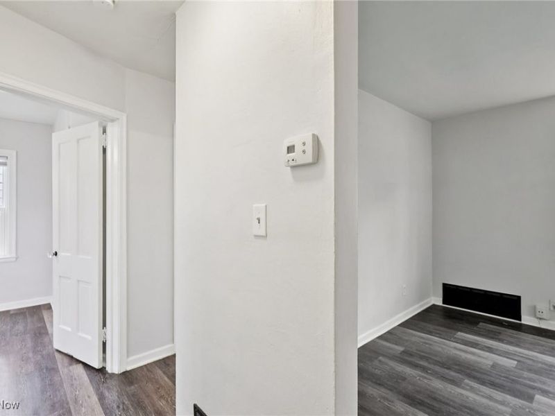 244 E Catawba Avenue, Akron, OH 44301 Photo 19