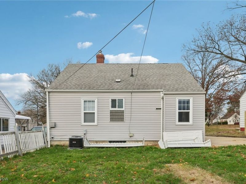 244 E Catawba Avenue, Akron, OH 44301 Photo 36