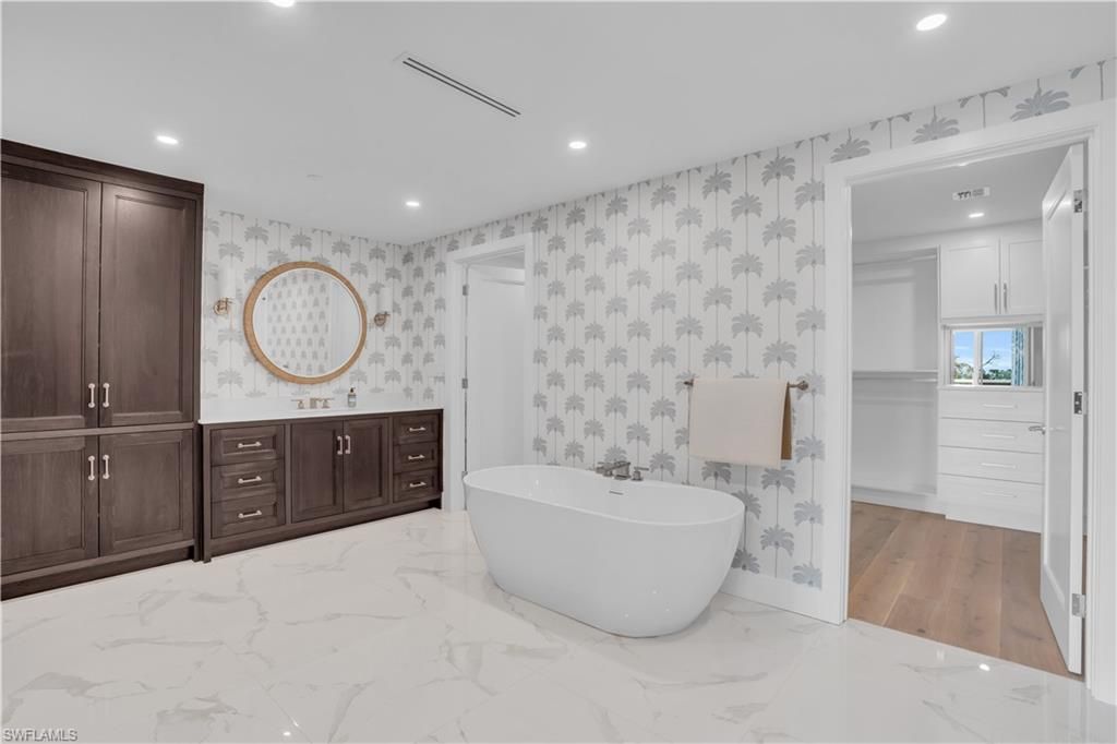 13945 Old Coast Rd, Unit 301, Naples, FL 34110 Photo