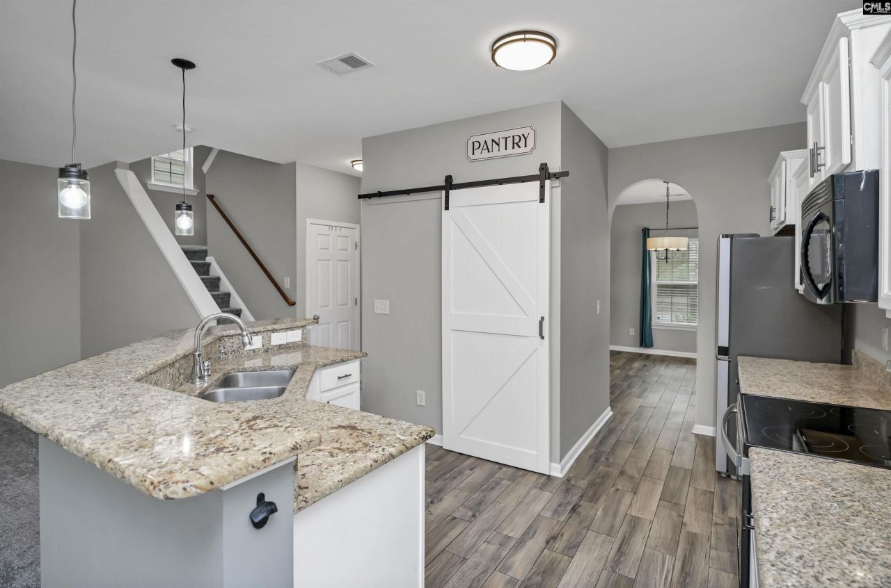 116 Chesterton Drive Photo 18