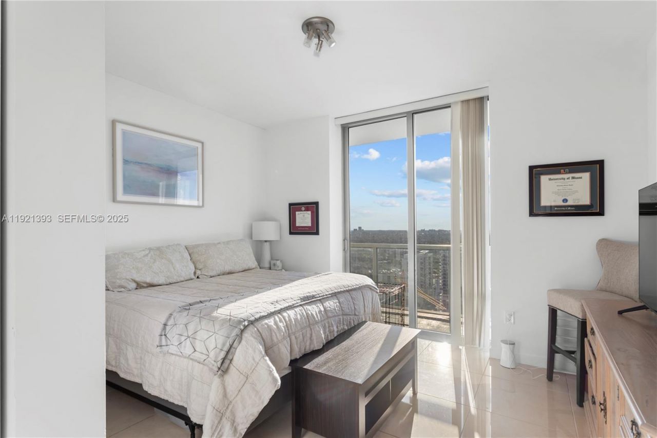 1111 SW 1st Ave, Unit 2925-N, Miami, FL 33130 Photo