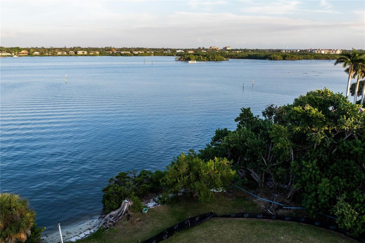 1290 Hidden Harbor Way, Sarasota, FL 34242 Photo