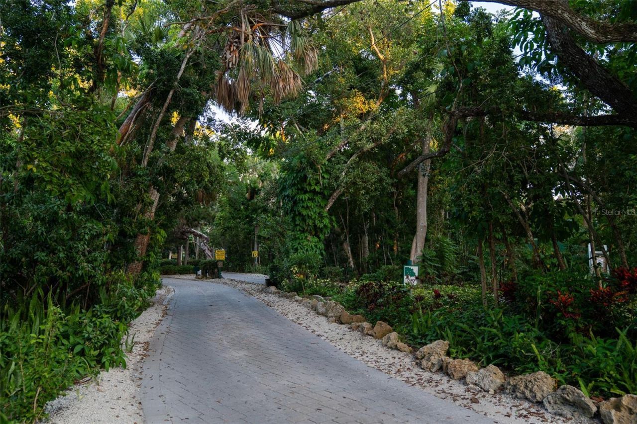 1290 Hidden Harbor Way, Sarasota, FL 34242 Photo