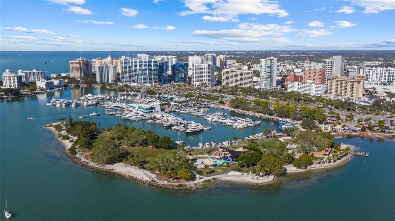 1290 Hidden Harbor Way, Sarasota, FL 34242 Photo