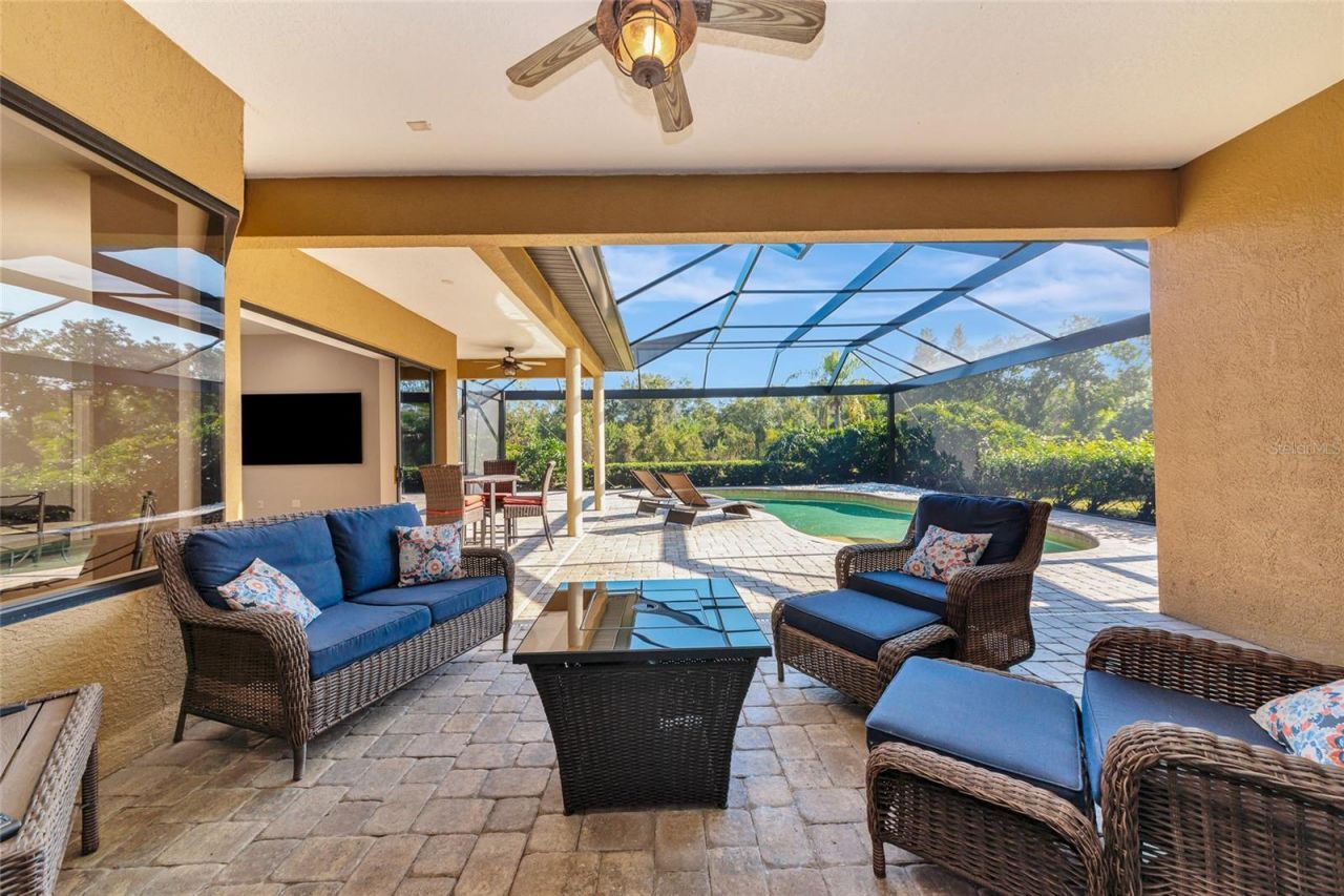 501 169th Court Ne, Bradenton, FL 34212 Photo