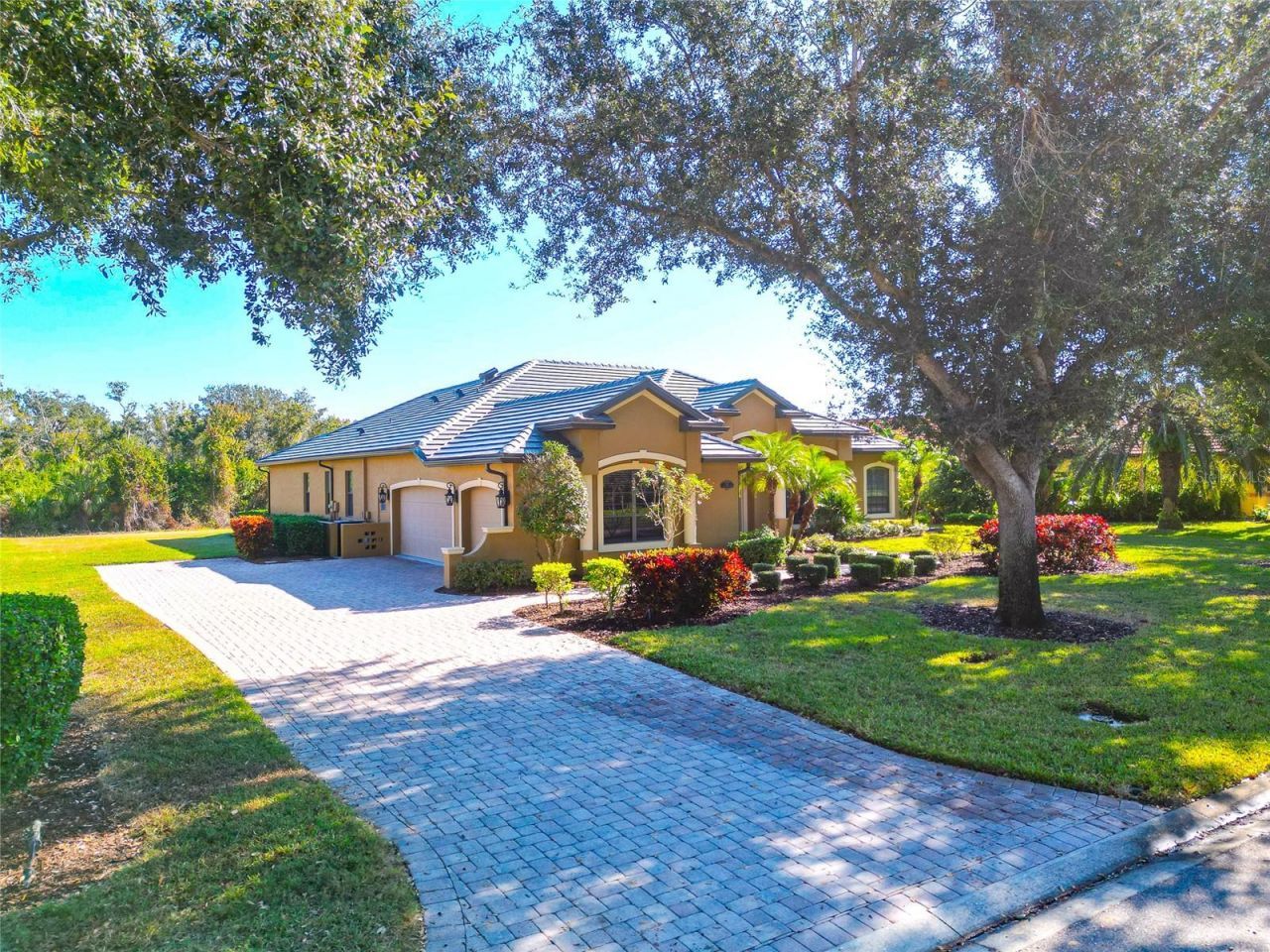 501 169th Court Ne, Bradenton, FL 34212 Photo