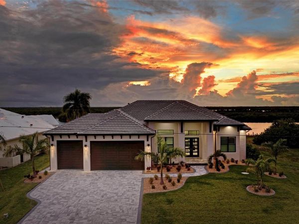 5179 COLLINGSWOOD BLVD, PORT CHARLOTTE, FL 33948