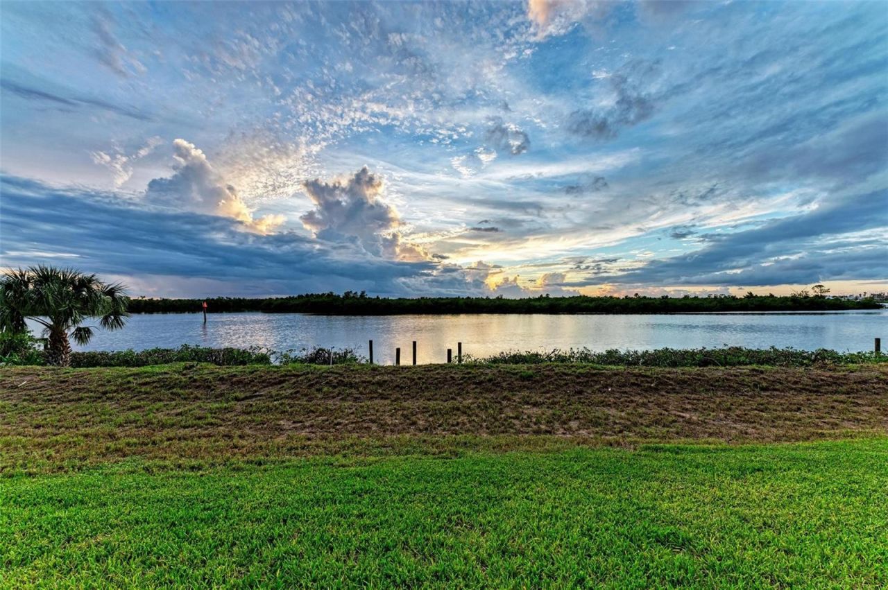 5179 Collingswood Blvd, Port Charlotte, FL 33948 Photo