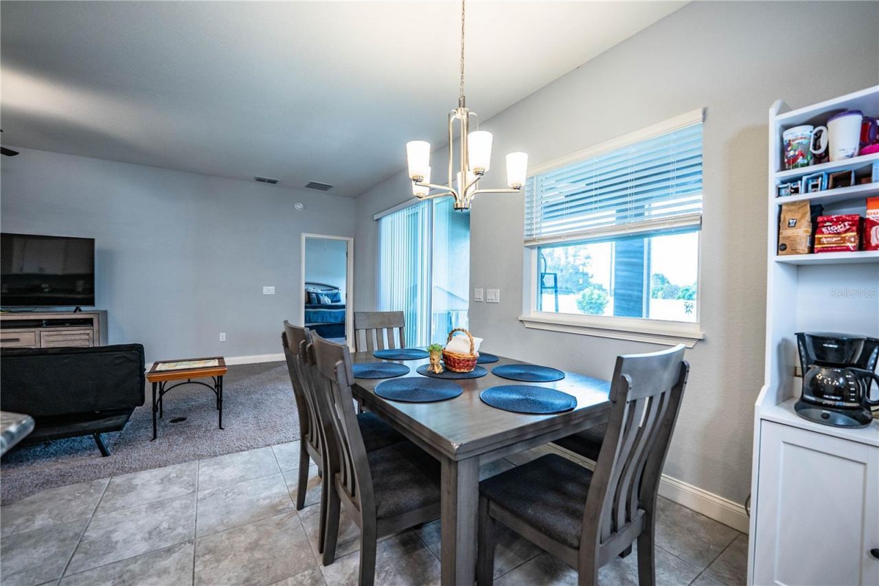 261 Walkers Point Drive, Auburndale, FL 33823 Photo