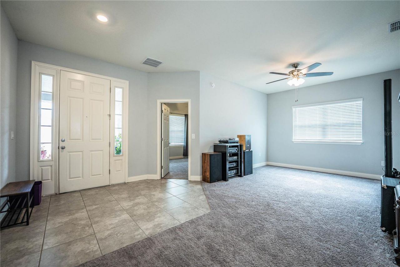 261 Walkers Point Drive, Auburndale, FL 33823 Photo