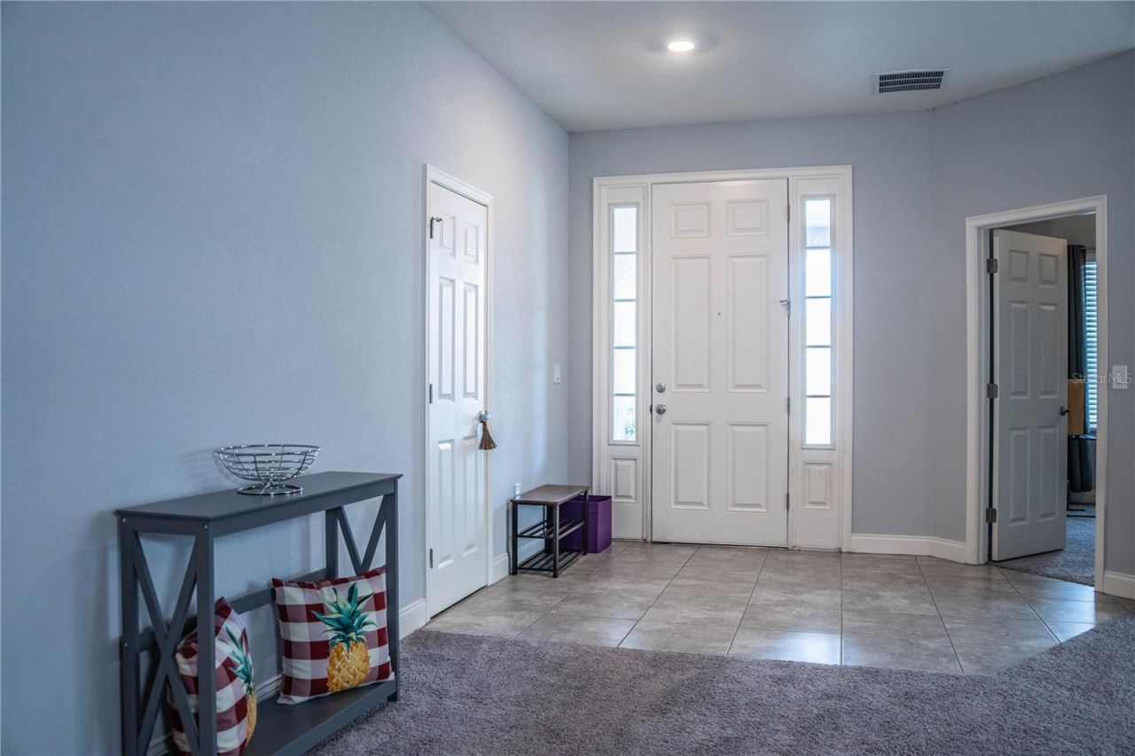 261 Walkers Point Drive, Auburndale, FL 33823 Photo