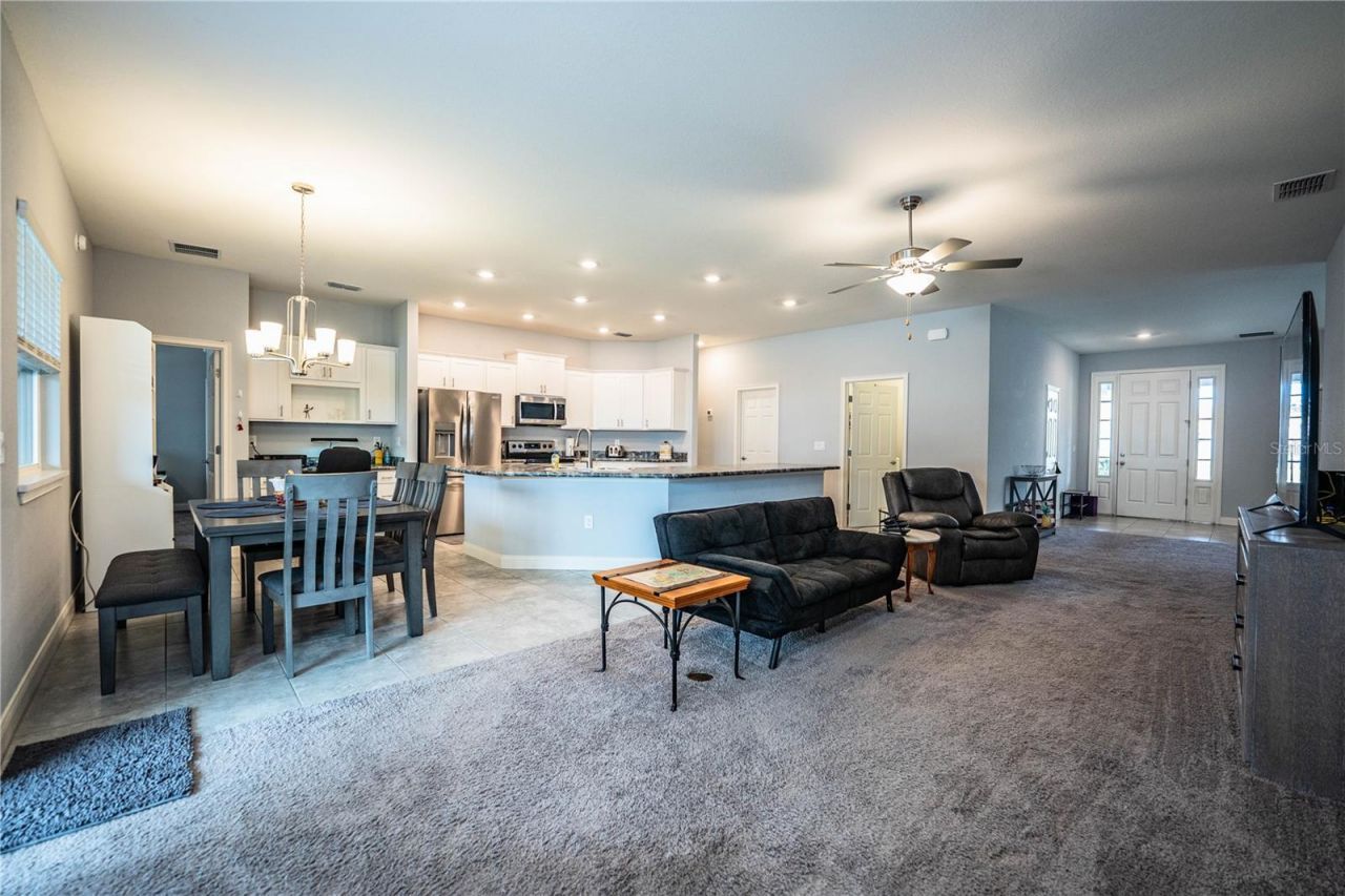 261 Walkers Point Drive, Auburndale, FL 33823 Photo