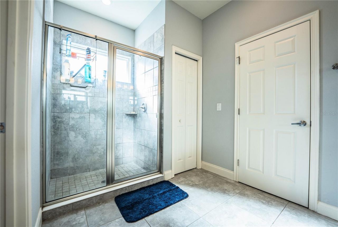 261 Walkers Point Drive, Auburndale, FL 33823 Photo