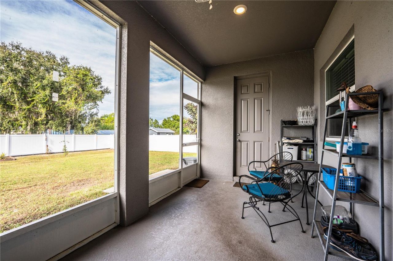 261 Walkers Point Drive, Auburndale, FL 33823 Photo