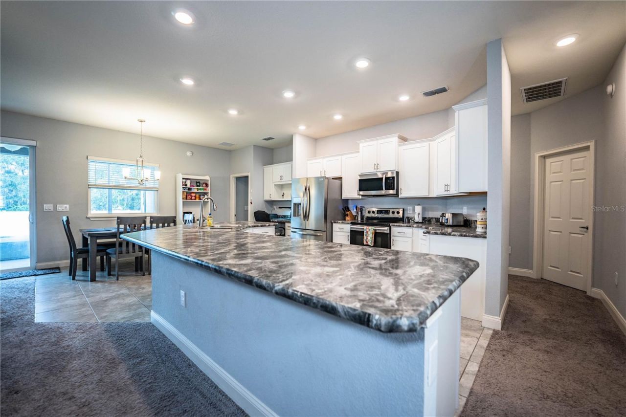 261 Walkers Point Drive, Auburndale, FL 33823 Photo