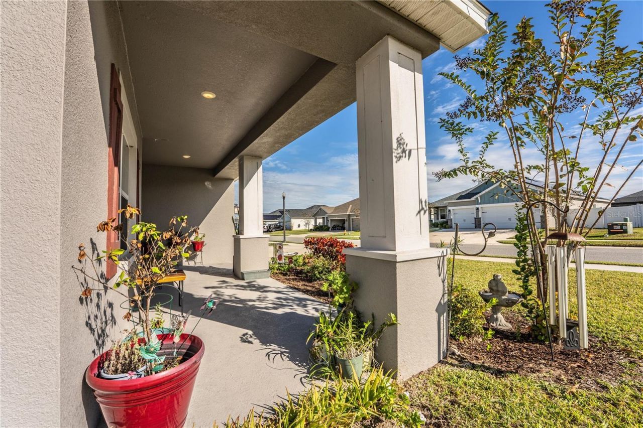 261 Walkers Point Drive, Auburndale, FL 33823 Photo