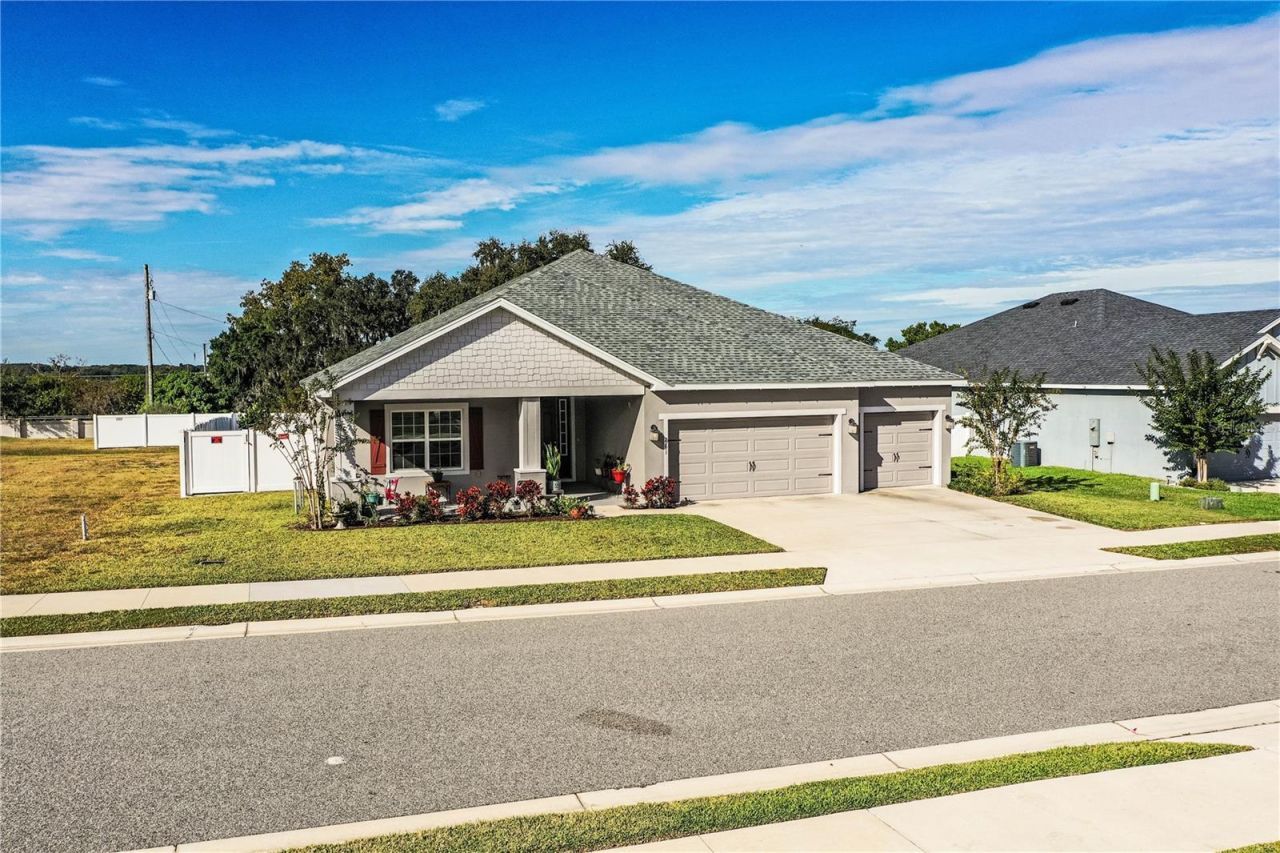261 Walkers Point Drive, Auburndale, FL 33823 Photo