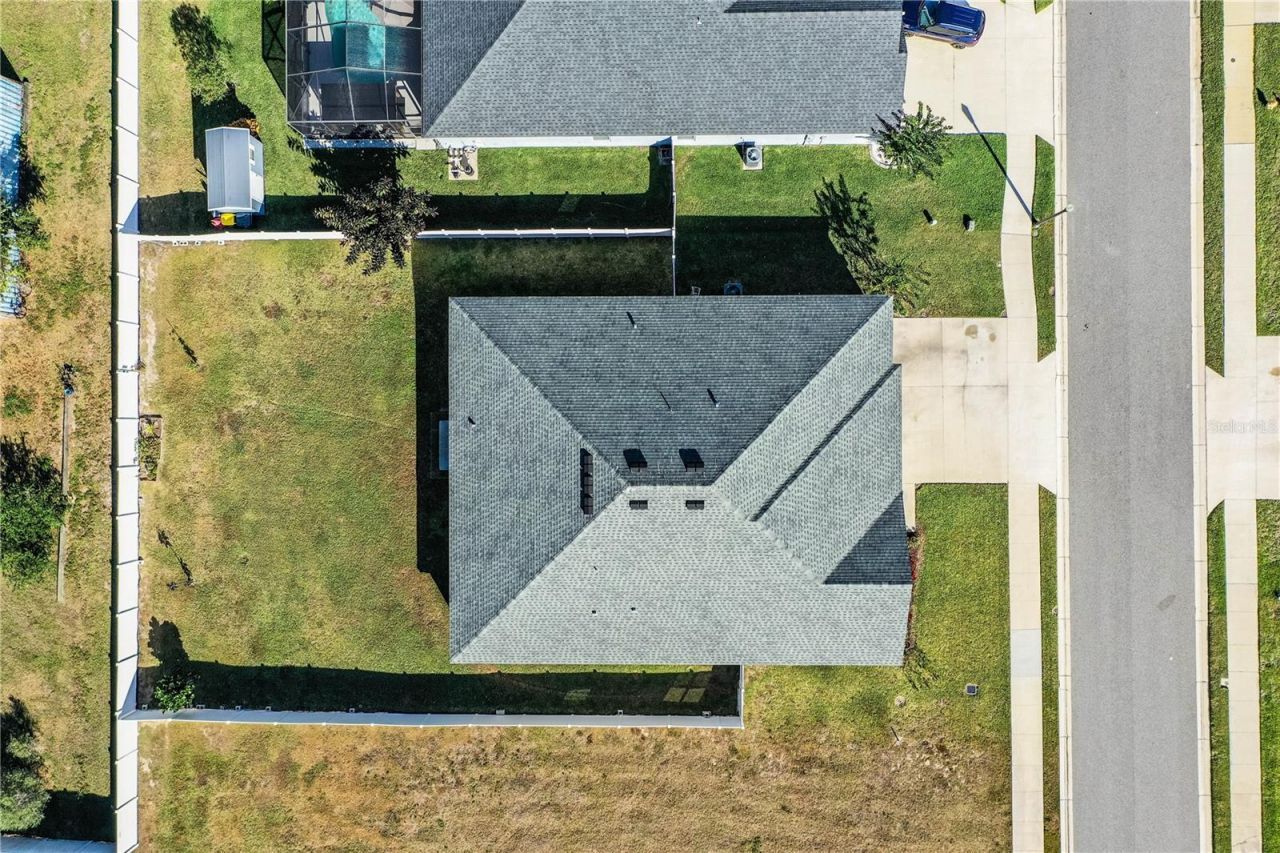 261 Walkers Point Drive, Auburndale, FL 33823 Photo